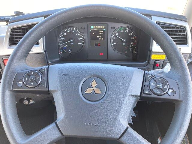 三菱ふそうファイターコンテナ専用車中型（4t）[写真29]