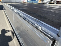 いすゞフォワードアルミウイング中型（4t）[写真19]