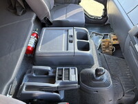 いすゞフォワードアルミウイング中型（4t）[写真36]