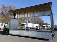 いすゞフォワードアルミウイング中型（4t）[写真10]