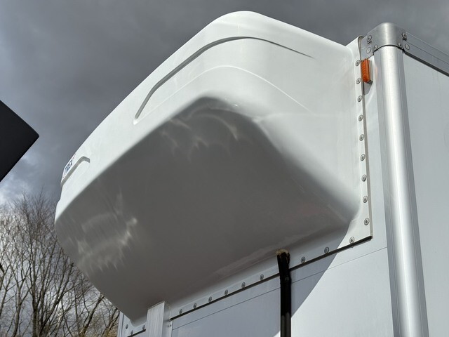 UDトラックスクオン冷凍車（冷蔵車）大型（10t）[写真10]