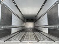 UDトラックスクオン冷凍車（冷蔵車）大型（10t）[写真13]