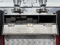 UDトラックスクオン冷凍車（冷蔵車）大型（10t）[写真20]