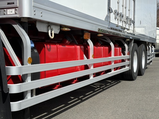 UDトラックスクオン冷凍車（冷蔵車）大型（10t）[写真21]