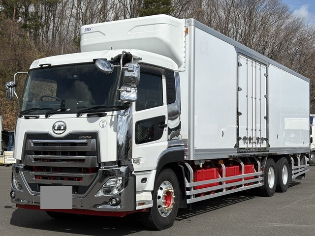 UDトラックスクオン冷凍車（冷蔵車）大型（10t）[写真03]
