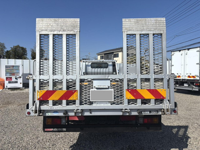 日野デュトロセーフティローダー小型（2t・3t）[写真06]