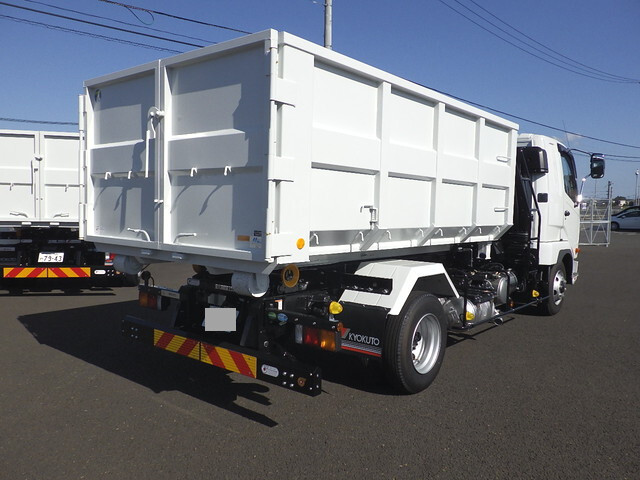 三菱ふそうファイターコンテナ専用車中型（4t）[写真02]