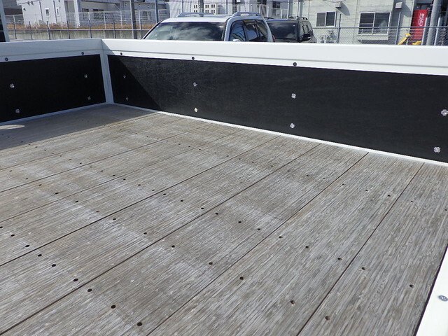 日野レンジャークレーン3段中型（4t）[写真15]