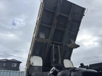 いすゞエルフダンプ小型（2t・3t）[写真18]