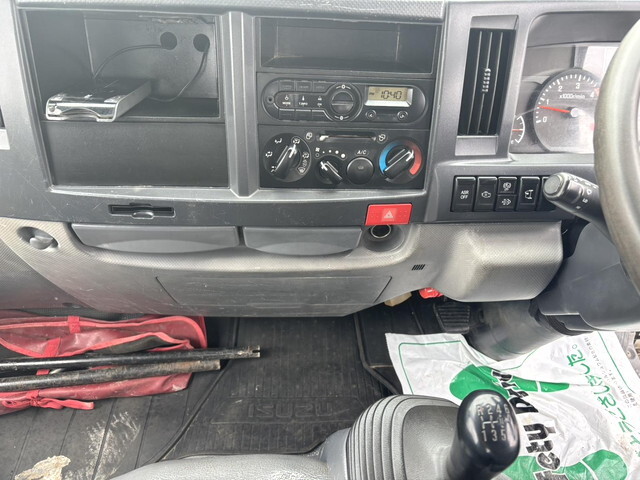 いすゞエルフダンプ小型（2t・3t）[写真31]