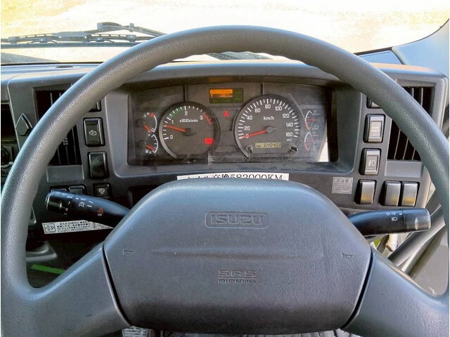 いすゞフォワード冷凍車（冷蔵車）中型（4t）[写真23]