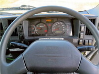 いすゞフォワード冷凍車（冷蔵車）中型（4t）[写真24]