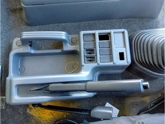 いすゞフォワード冷凍車（冷蔵車）中型（4t）[写真26]