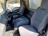 いすゞフォワード冷凍車（冷蔵車）中型（4t）[写真33]