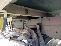 いすゞフォワード冷凍車（冷蔵車）中型（4t）[写真41]