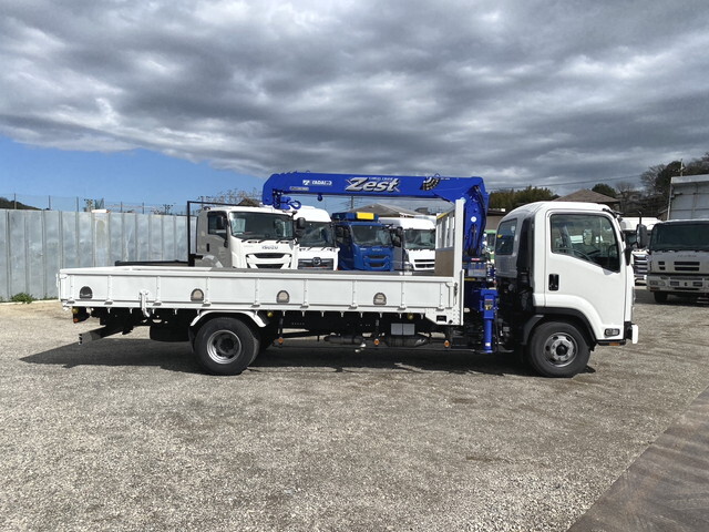 いすゞフォワードクレーン4段中型（4t）[写真07]