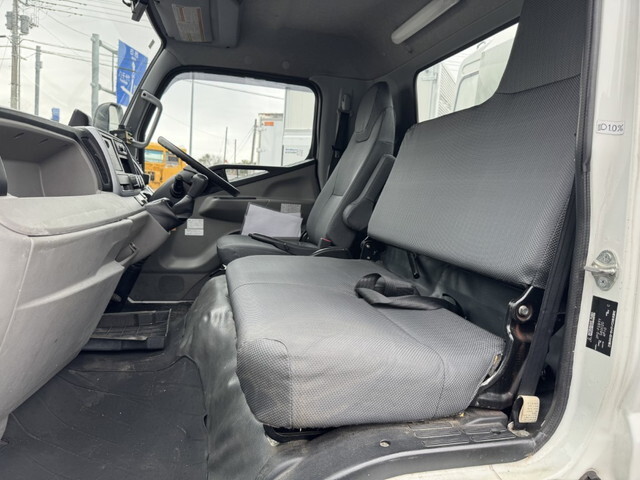 UDトラックスカゼットパッカー車（塵芥車）小型（2t・3t）[写真25]