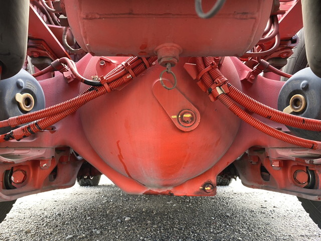 日野プロフィアトレーラーヘッド（トラクターヘッド）大型（10t）[写真16]