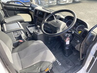 日野プロフィアトレーラーヘッド（トラクターヘッド）大型（10t）[写真20]