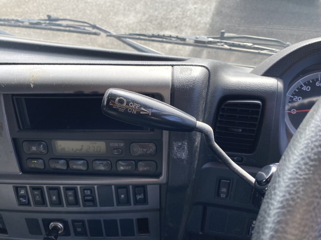 日野プロフィアトレーラーヘッド（トラクターヘッド）大型（10t）[写真23]