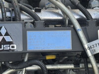 三菱ふそうキャンターアルミバン小型（2t・3t）[写真34]