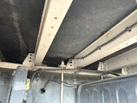 UDトラックスクオンアルミウイング大型（10t）[写真18]