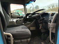 UDトラックスクオンアルミウイング大型（10t）[写真26]