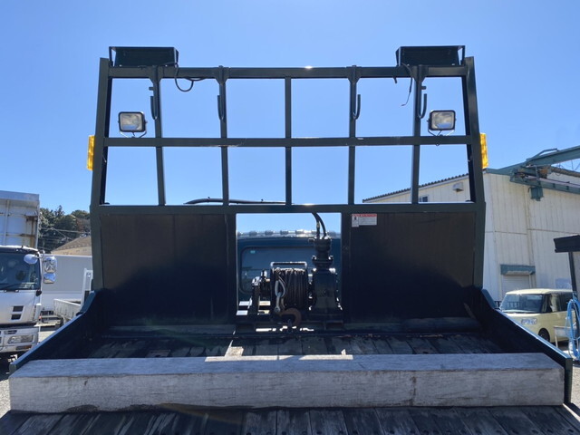 いすゞフォワードセーフティローダー増トン（6t・8t）[写真12]