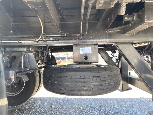 いすゞフォワードセーフティローダー増トン（6t・8t）[写真21]