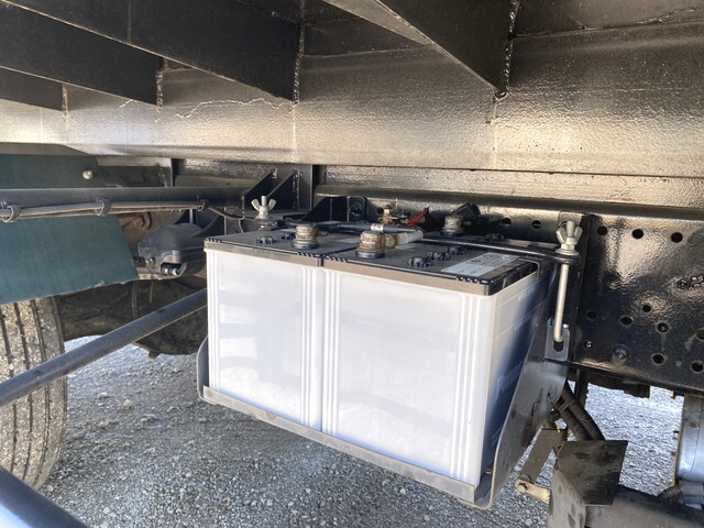 いすゞフォワードセーフティローダー増トン（6t・8t）[写真23]