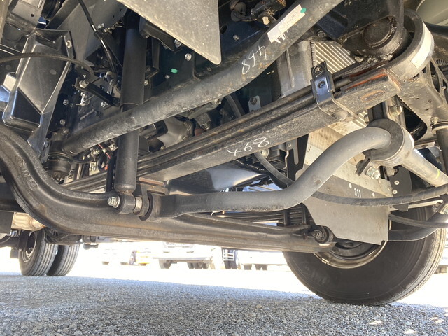 いすゞフォワードセーフティローダー増トン（6t・8t）[写真26]