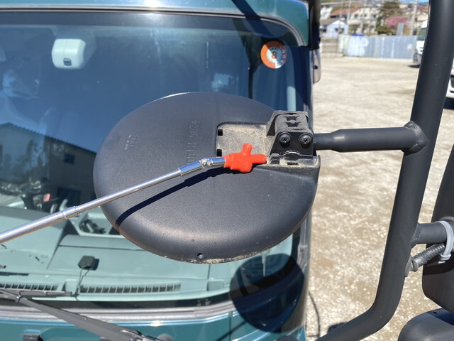 いすゞフォワードセーフティローダー増トン（6t・8t）[写真38]
