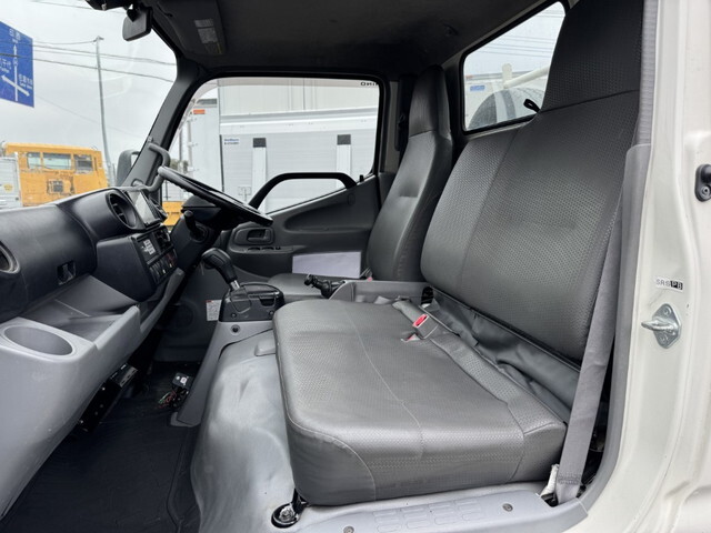 日野デュトロ高所作業車小型（2t・3t）[写真11]