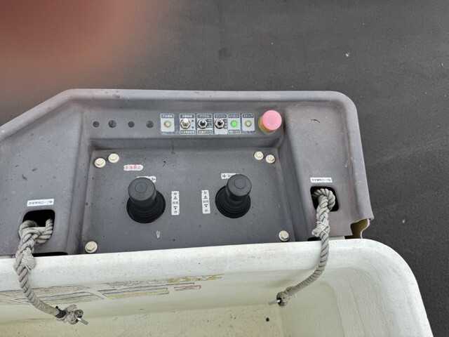 日野デュトロ高所作業車小型（2t・3t）[写真21]