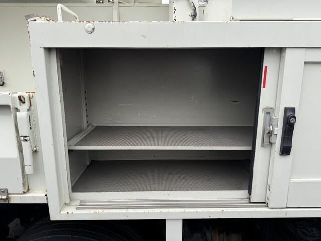 日野デュトロ高所作業車小型（2t・3t）[写真36]