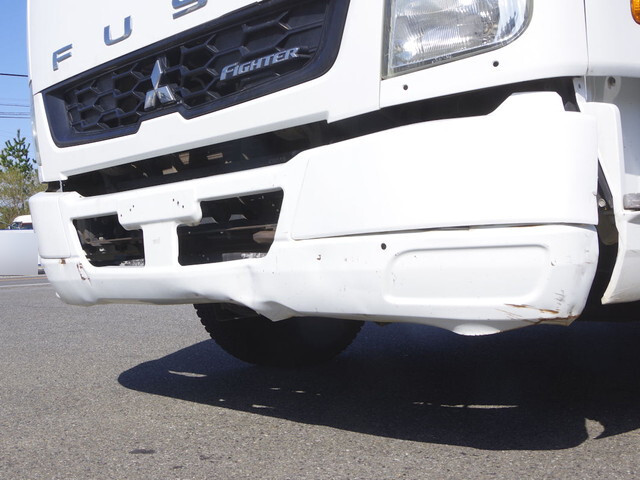 三菱ふそうファイターコンテナ専用車中型（4t）[写真19]