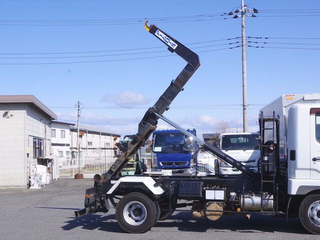 三菱ふそうファイターコンテナ専用車中型（4t）[写真09]