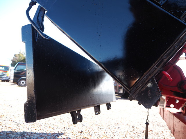 いすゞエルフダンプ小型（2t・3t）[写真20]