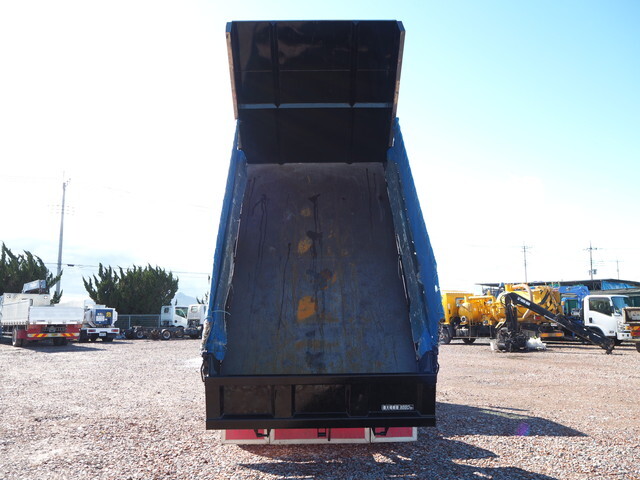 いすゞエルフダンプ小型（2t・3t）[写真09]