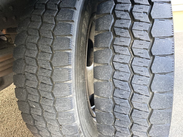 三菱ふそうキャンターアルミバン小型（2t・3t）[写真15]