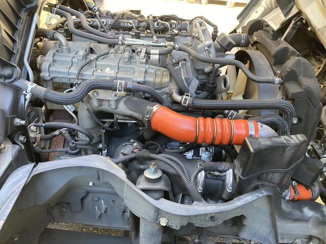 三菱ふそうキャンターアルミバン小型（2t・3t）[写真30]