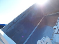 UDトラックスコンドル深ダンプ（土砂禁ダンプ）中型（4t）[写真25]