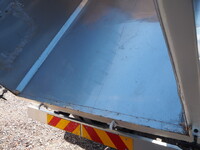 UDトラックスコンドル深ダンプ（土砂禁ダンプ）中型（4t）[写真26]