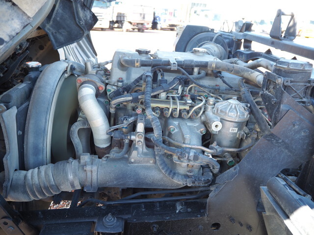 UDトラックスコンドル深ダンプ（土砂禁ダンプ）中型（4t）[写真29]