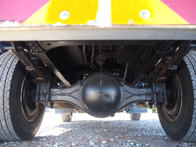 UDトラックスコンドル深ダンプ（土砂禁ダンプ）中型（4t）[写真06]