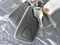 三菱ふそうキャンターダンプ小型（2t・3t）[写真23]