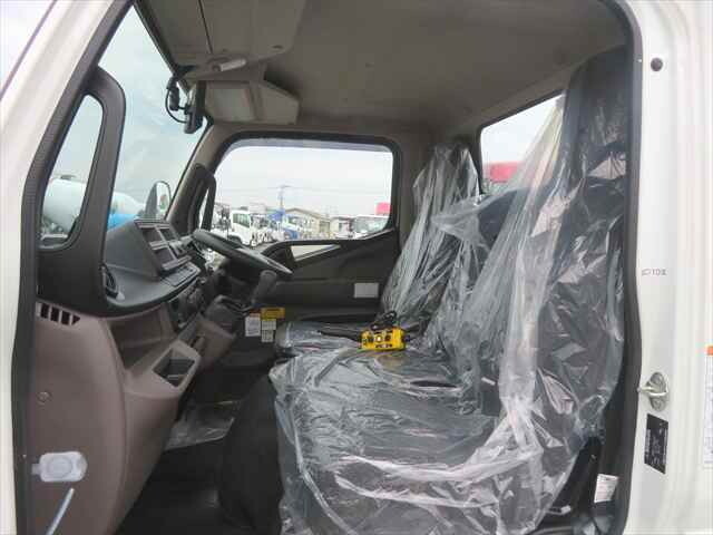 三菱ふそうキャンターダンプ小型（2t・3t）[写真32]