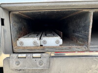 日野レンジャー冷凍車（冷蔵車）中型（4t）[写真15]