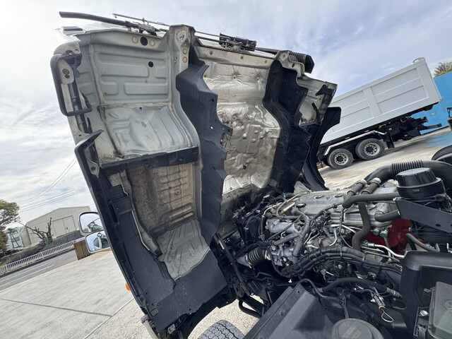 日野レンジャー冷凍車（冷蔵車）中型（4t）[写真18]