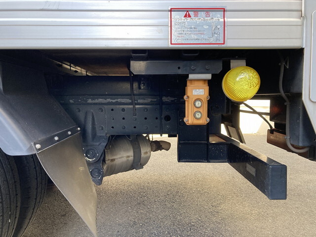 日産アトラスアルミバン小型（2t・3t）[写真10]